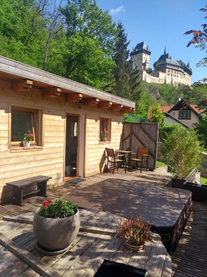 Stodola-Soukromy Apartman Pro Dva S Venkovni Virivkou Karlštejn エクステリア 写真